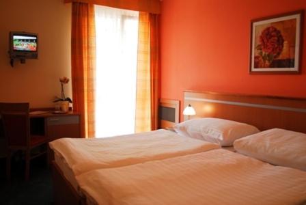 Hotel Bohemia Chrudim Phòng bức ảnh
